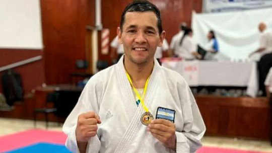 Juan Matías Díaz, el karateca sordo que vendió golosinas en colectivos y ahora busca retirarse en Tokio