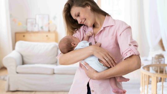 ¿Qué nos pasa con lo que está pasando?: Desarmar mitos, maternar en libertad