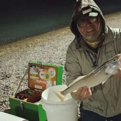 Bahía San Blas continúa consolidándose como un destino clave para el turismo de naturaleza y pesca deportiva, atrayendo año tras año a pescadores de todo el país.