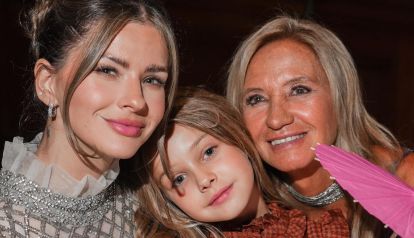 La China Suárez con su hija Magnolia y su mamá