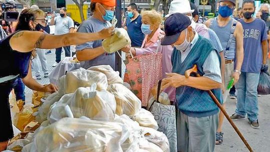 Por Milei, cerraron 1.700 panaderías en todo el país Por Milei, cerraron 1.700 panaderías en todo el país