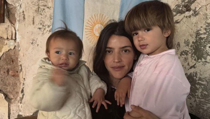 Calu Rivero celebró el cumpleaños de su hija Bee con una fiesta llena de ternura: globos, peluches y flores
