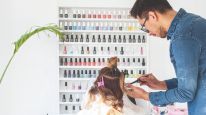 Mitos y verdades sobre la coloración del cabello titulo