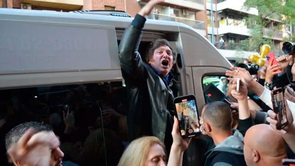 Javier Milei se bajó del cierre bonaerense de La Libertad Avanza y no hará en más actos de campaña en PBA - Image 2