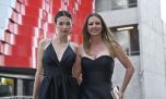 Geraldine Neumann y su hija, Helena Otamendi, deslumbraron en la pasarela de la gala de Revista CARAS