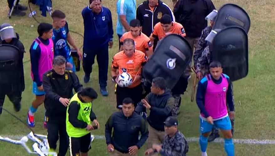 Lucas Comesaña en Gimnasia de Jujuy vs Deportivo Madryn