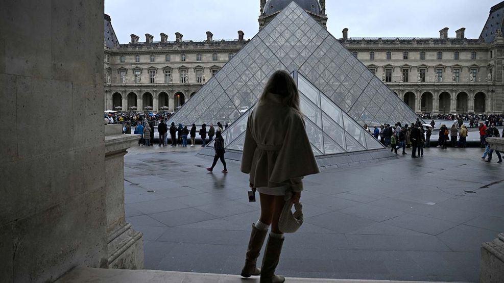 Francia Museo Louvre 21102025