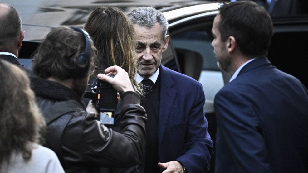 Nicolas Sarkozy 21102025