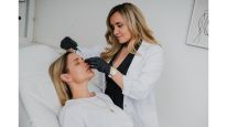 Roxana Montaña: la mirada médica que transforma la estética en bienestar