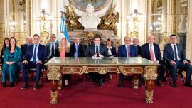 President Javier Milei and members of his Cabinet.