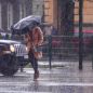 Pronóstico en Argentina: descenso térmico en Buenos Aires y alertas amarillas por tormentas en el NOA