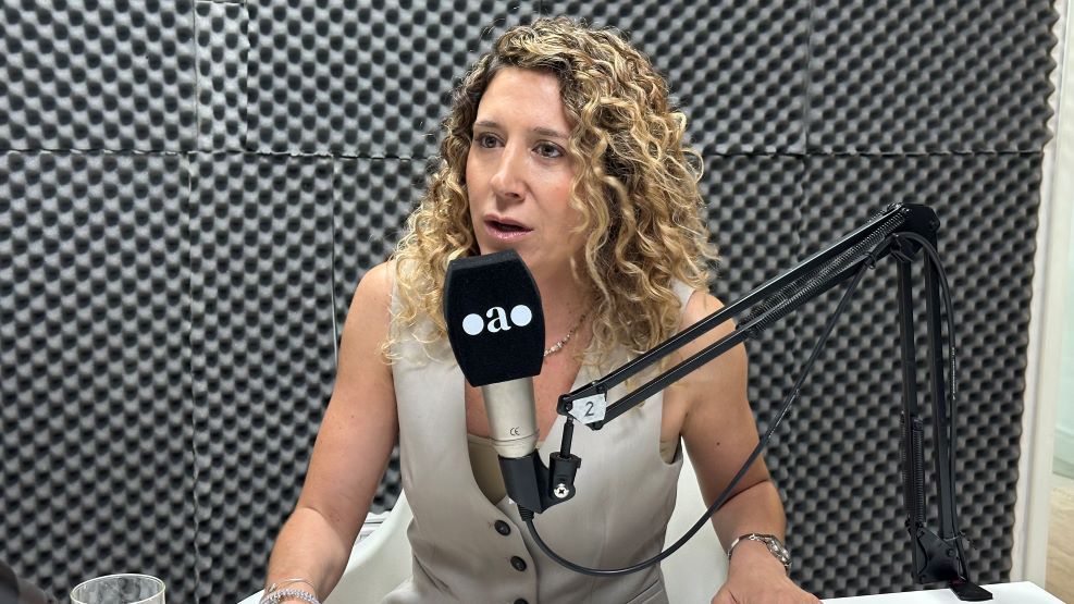 22102025_Laura_Jure_Estudios