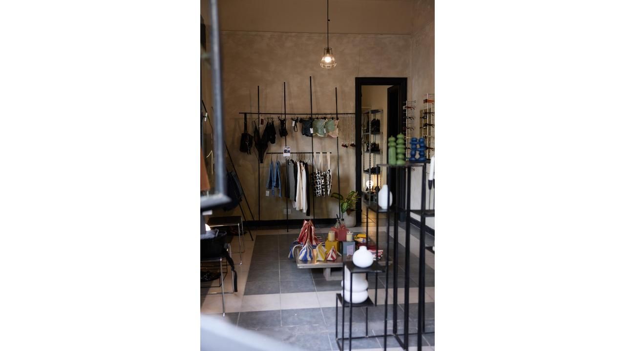 Dual Concept Store: Curaduría ética de productos estéticos