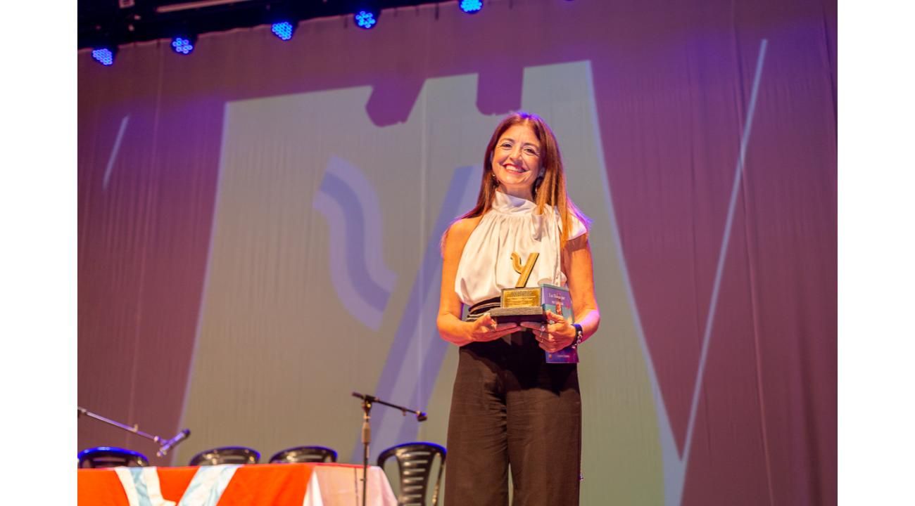 Laura Costa: Del Derecho a la palabra que transforma