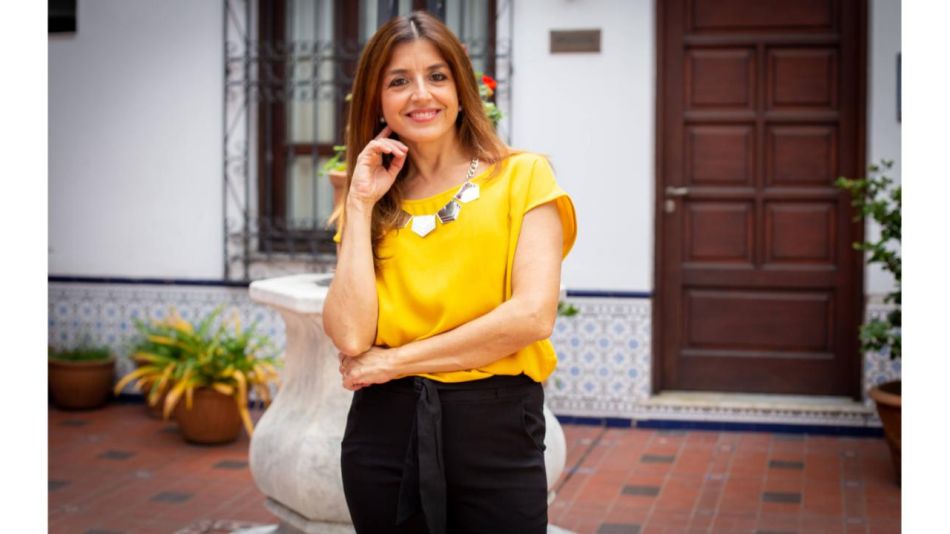 Laura Costa: Del Derecho a la palabra que transforma