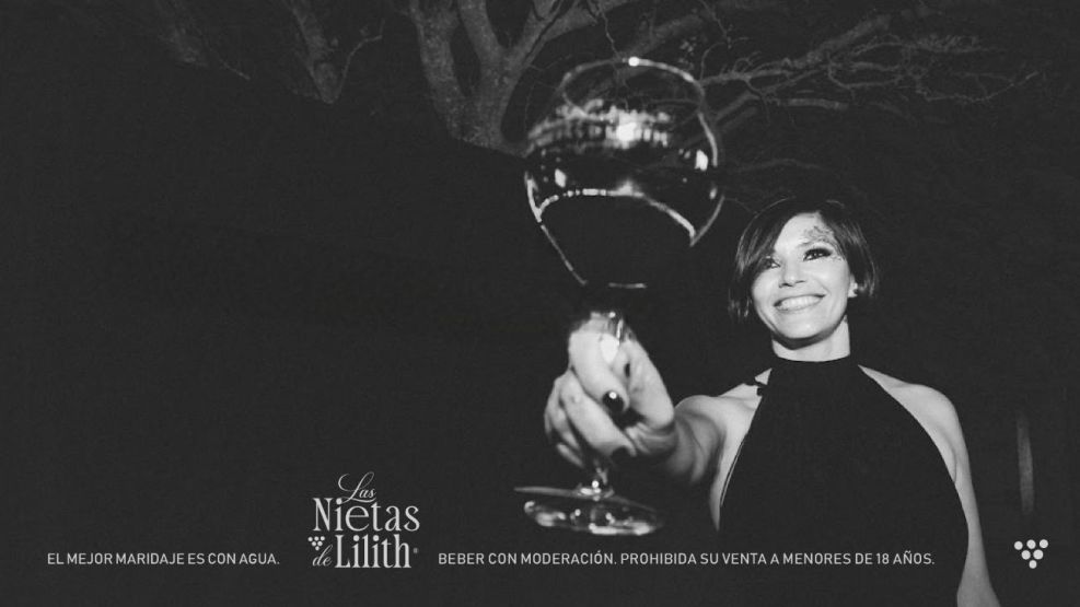 Mara Juárez: la sommelier que eligió comunicar la esencia orgánica del vino