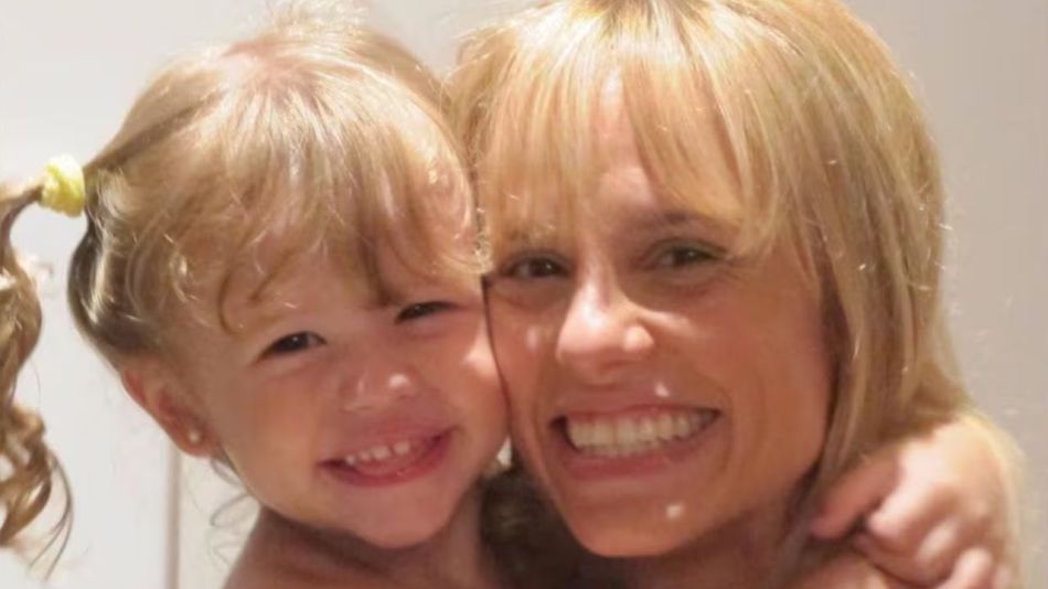 Mariana Fabbiani y su hija Matilda