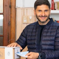 Maximiliano Pullaro votando. | Foto:Redes Sociales