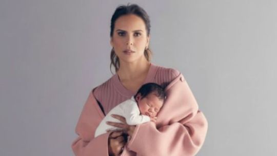 Kate del Castillo y su muñeco hiperrealista 