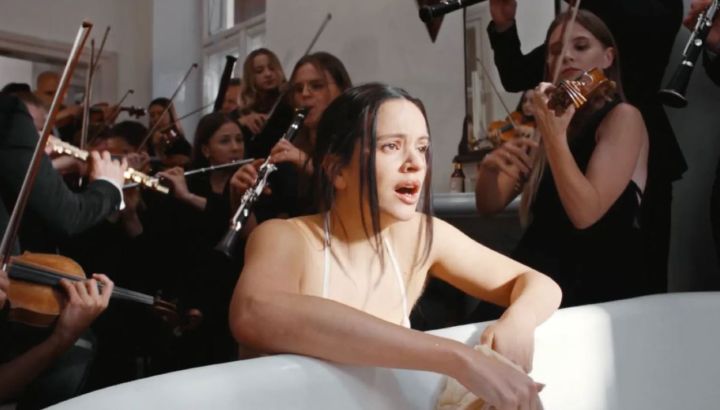 Rosalía lanzó el impactante video "Berghain", con Björk e Yves Tumor: qué dice su explícita letra