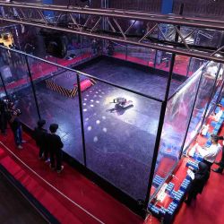 Concurso de combate de robots durante la segunda edición de las Olimpiadas Internacionales de Tecnología, en el Parque Tecnológico Pardis Teherán. Foto de ATTA KENARE / AFP | Foto:AFP