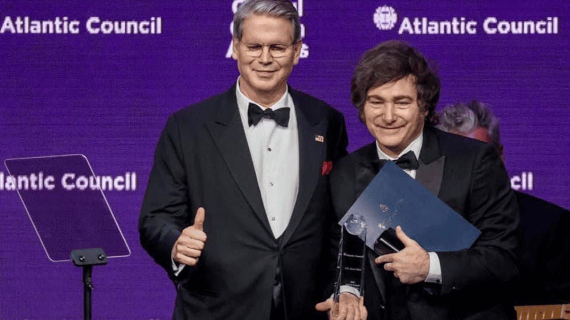 Scott Bessent reveló que Argentina activó un tramo del swap de u$s 20 mil millones con Estados Unidos