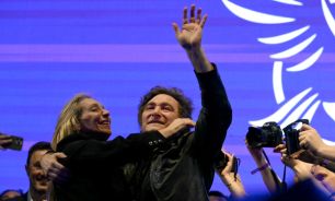 Javier y Karina Milei