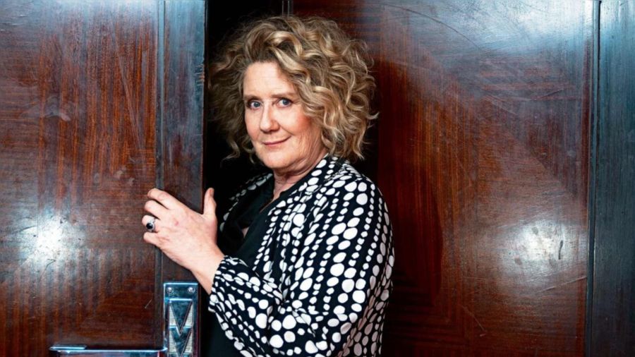 Verónica Llinás, actriz y directora: “La comedia es una forma muy hermosa de hablar de cosas trágicas”