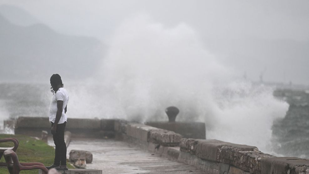 Huracán Melissa 28102025