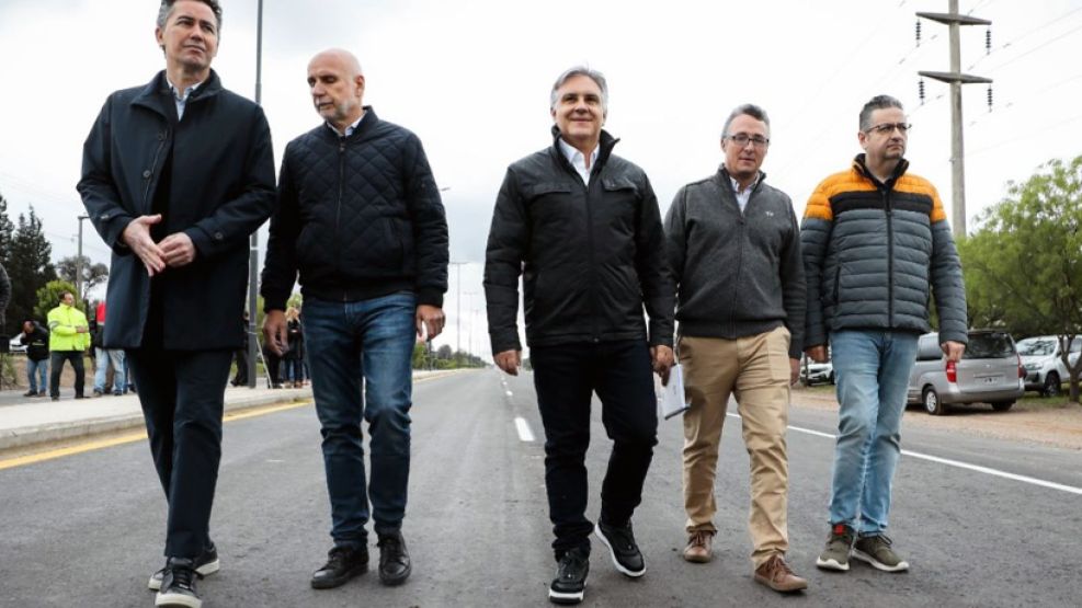 Martin Llaryora junto a Pablo Cornet