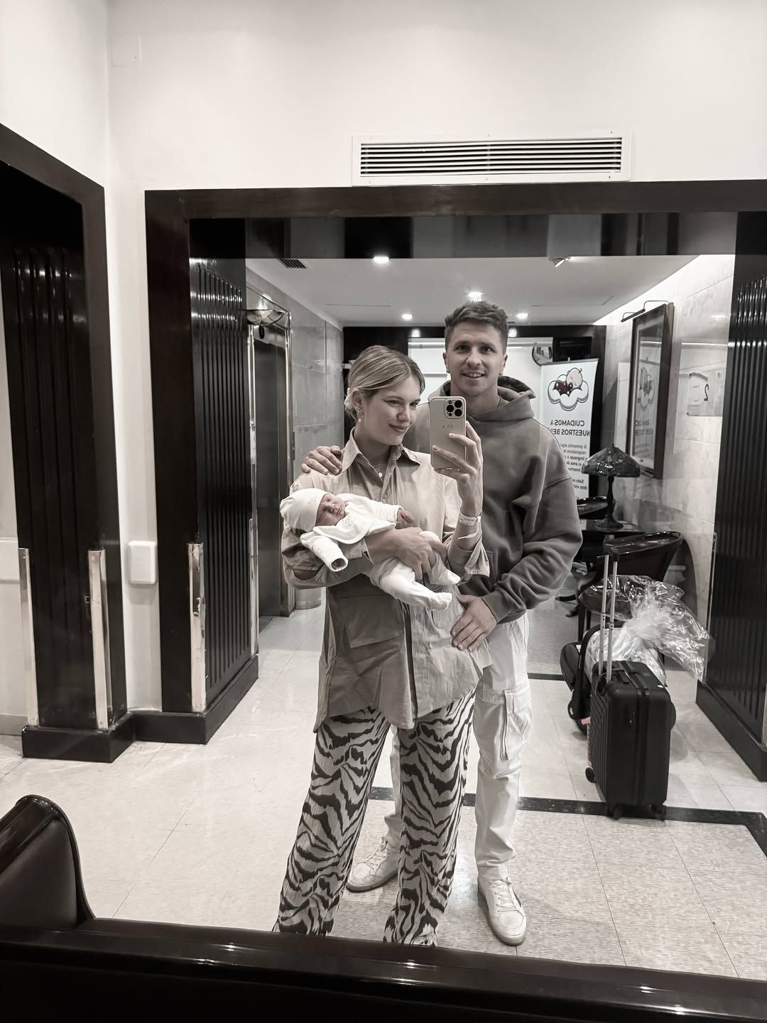 Las primeras fotos de Faustino, hijo de Eva Bargiela y Gianluca Simeone 1