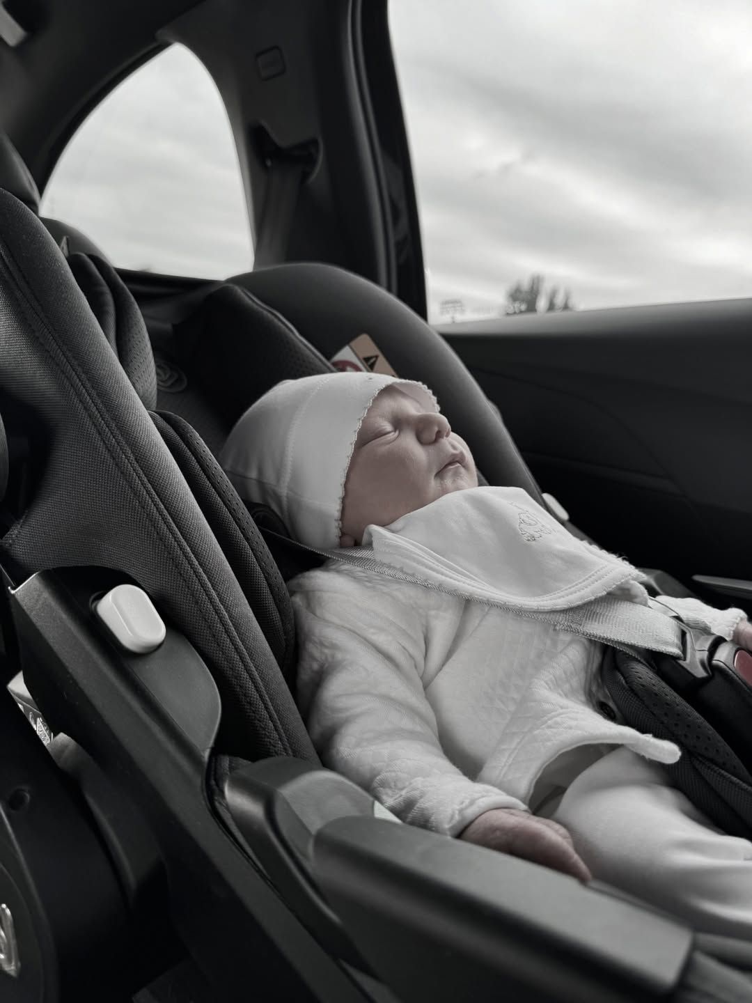 Las primeras fotos de Faustino, hijo de Eva Bargiela y Gianluca Simeone 1