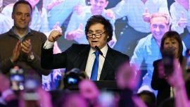 El dólar volvió a subir pese al triunfo libertario y en las redes hablan de "riesgo Javo"