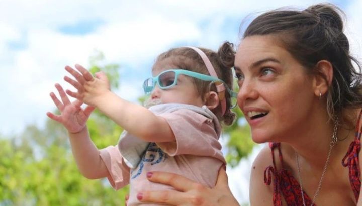 Maca Paz, actriz de Las Estrellas, se sinceró sobre la rara enfermedad genética de su hija: “Estoy buscando ayuda por todos lados”