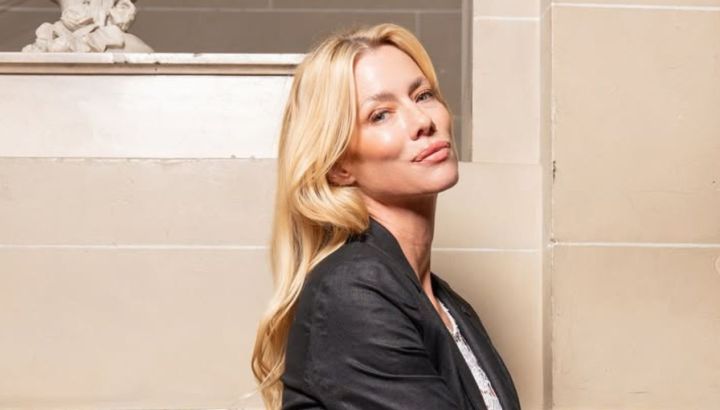 Ni negro ni blanco: Nicole Neumann dejó en claro cuál es el color de la temporada en calzado