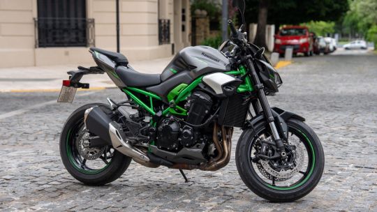 Kawasaki lanza la Z900