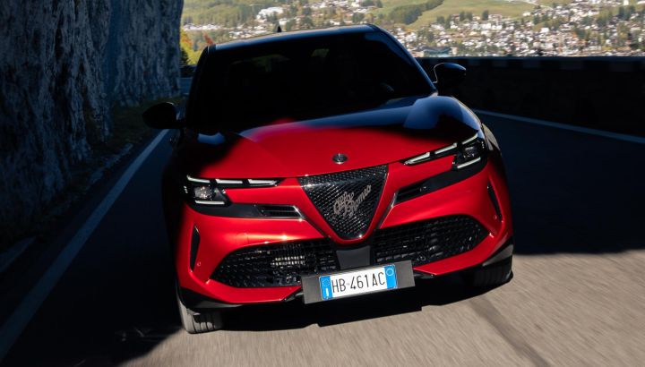 Nuevo Alfa Romeo Junior Sport Speciale:el nuevo compacto premium con alma deportiva