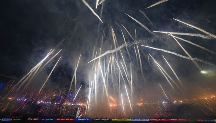Recibimiento de Racing Club ante Flamengo en Copa Libertadores