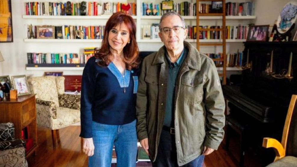 Cristina Kirchner recibió a Carlos Maslatón en su casa: “La encontré bien y fuerte”