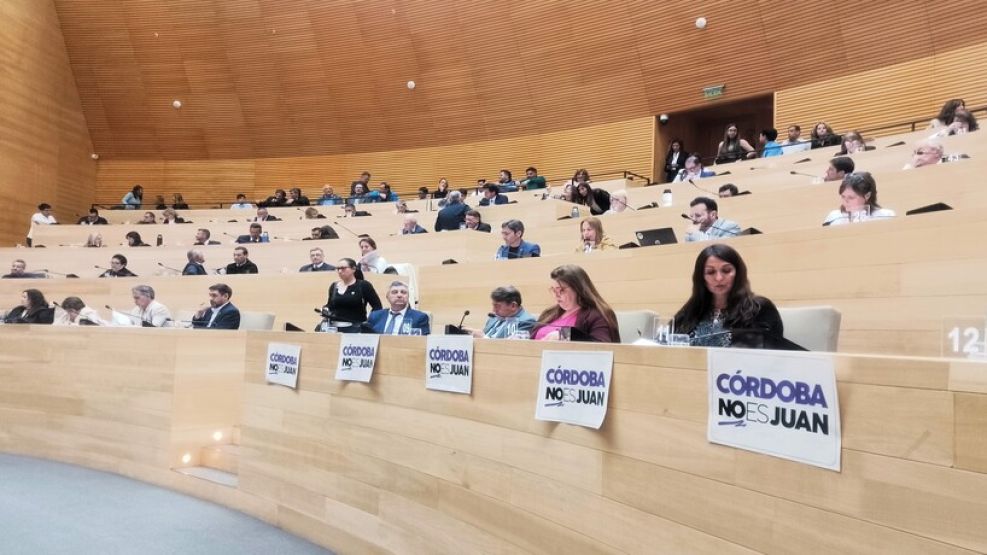 Crítica juecista a Schiaretti 