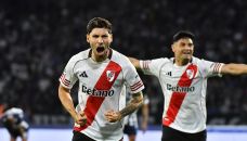 Gonzalo Montiel celebrando un gol con River Plate