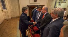 31-10-2025 Milei Passalacqua reunión de gobernadores