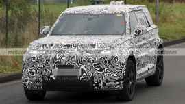 Land Rover intensifica las pruebas del nuevo "mini Defender", el modelo más "económico"