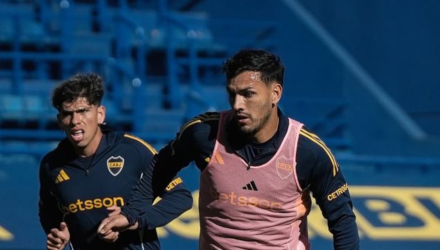 Leandro Paredes en el entrenamiento de Boca Juniors
