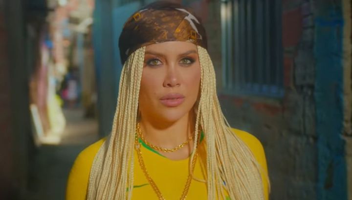 Wanda Nara desmintió haber contactado al Comando Vermelho cuando filmó su video en una favela: "Instalan cosas que nada que ver"