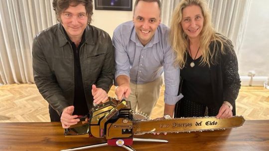 Javier Milei, Manuel Adorni, Karina Milei STOCK