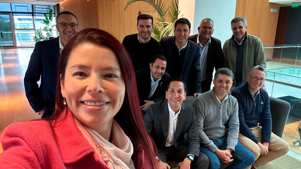 Mesa Chica, intendentes se sacan selfie