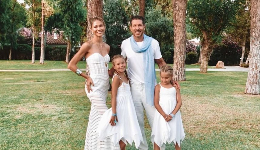 Cholo Simeone y sus hijas