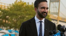 Transporte gratuito y control de alquileres: las propuestas que marcan la campaña en Nueva York