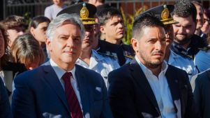 Ferrer junto a Llaryora en el acto